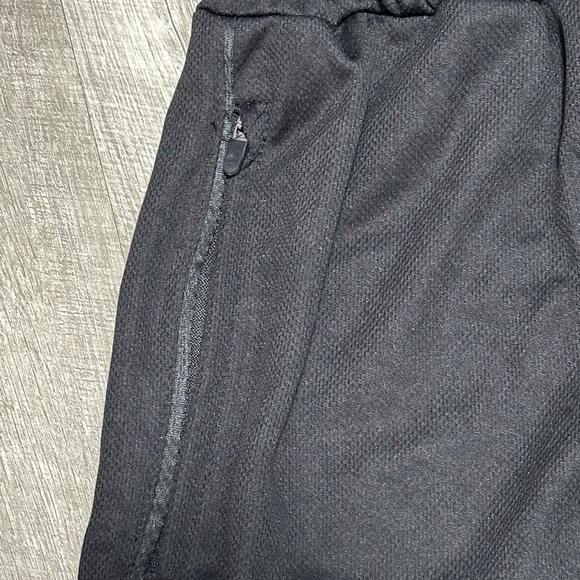 Women's Flyfirefly Medium Shorts Black Elastic Waistband Drawstring Stretch NWT - Picture 6 of 10
